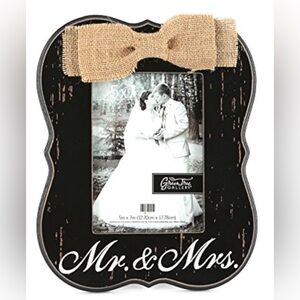 Mr. & Mrs. 5x7 Frame